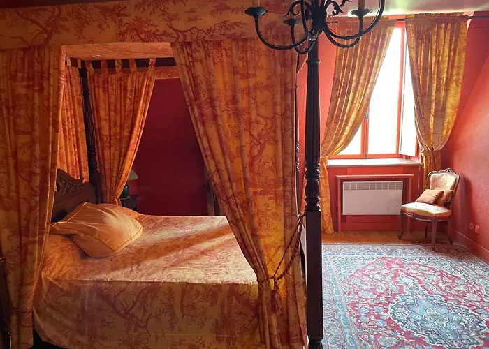 Chateau De * Monhoudou